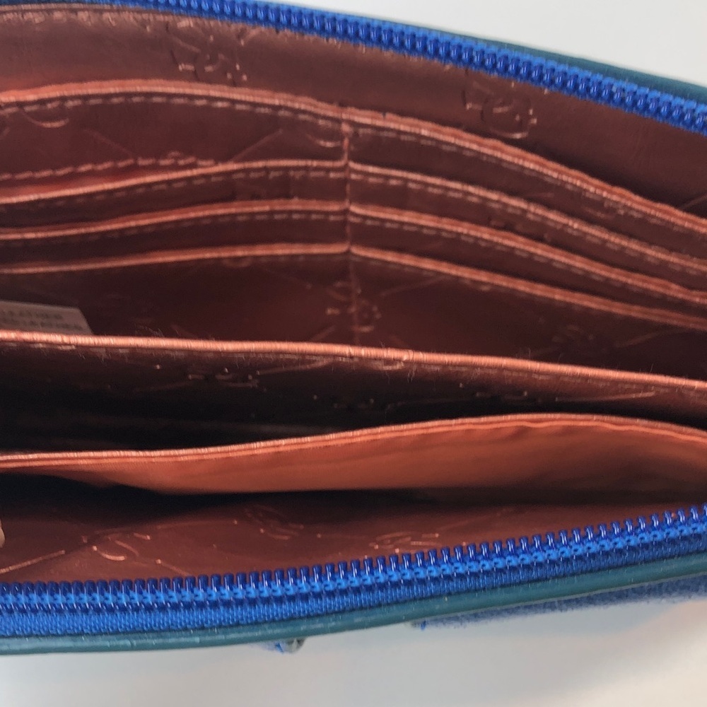 La Gioe di Toscana by Sharon Gioe Blue Leather Women's Wallet NEW - Picture 9 of 16